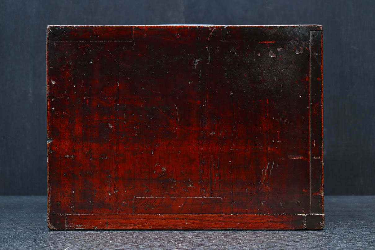 味わいある風合いが趣きある小引き出し　DC7811