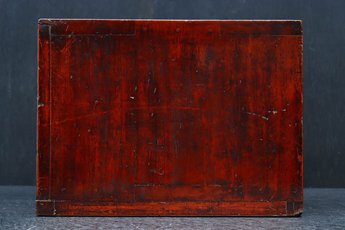 味わいある風合いが趣きある小引き出し　DC7811