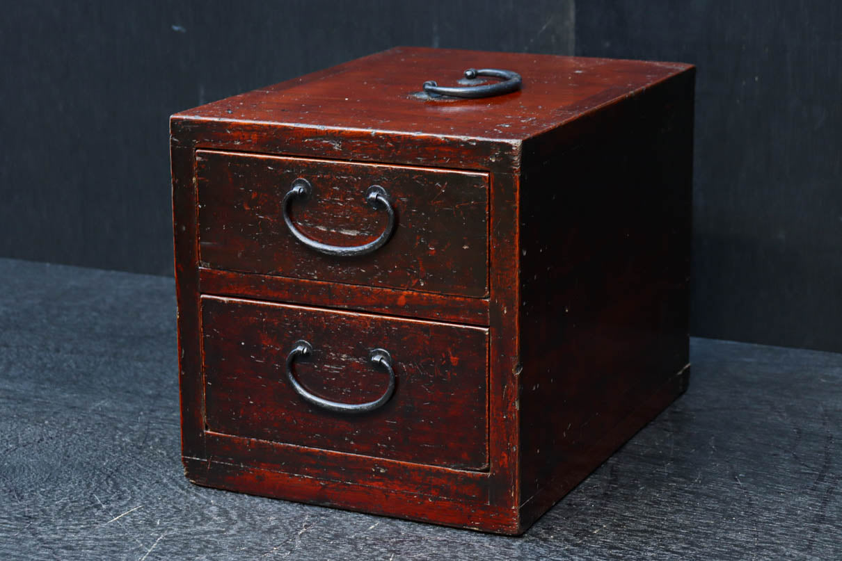 味わいある風合いが趣きある小引き出し　DC7811