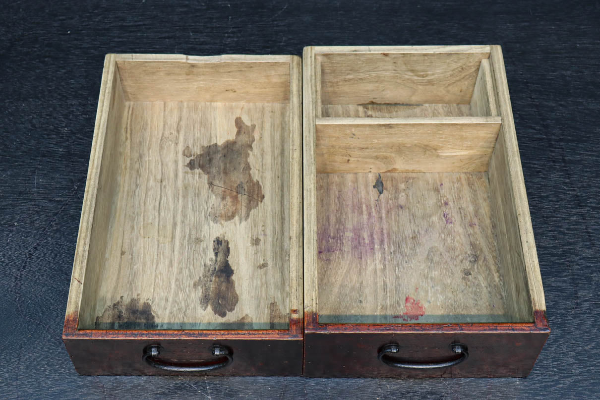 味わいある風合いが趣きある小引き出し　DC7811