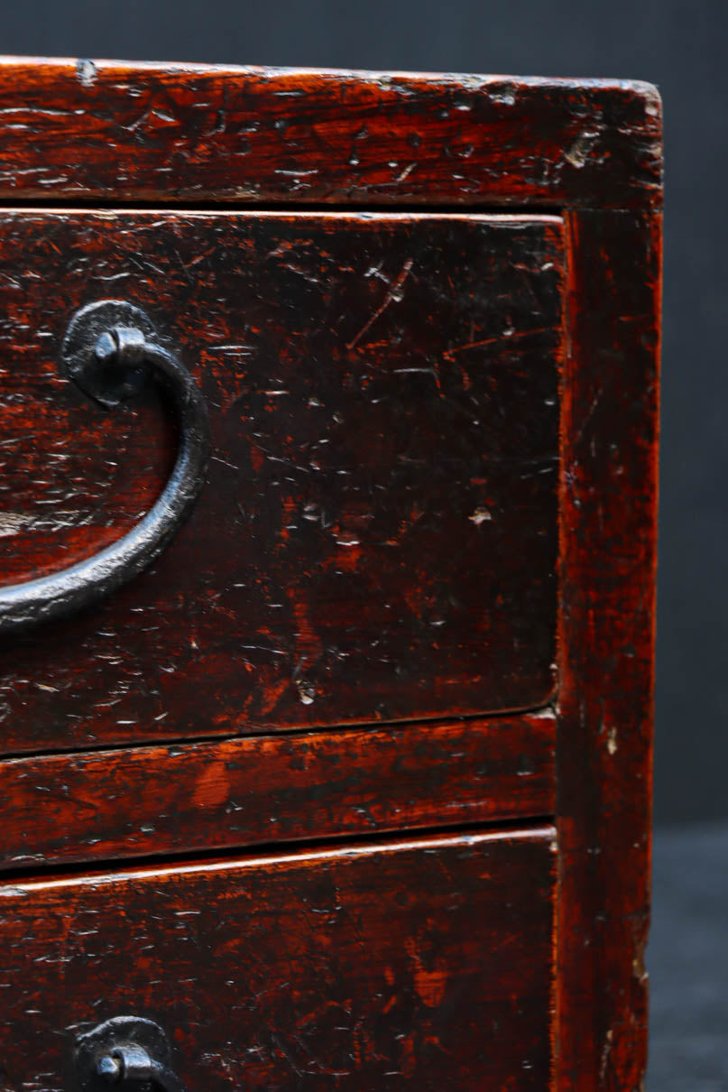 味わいある風合いが趣きある小引き出し　DC7811