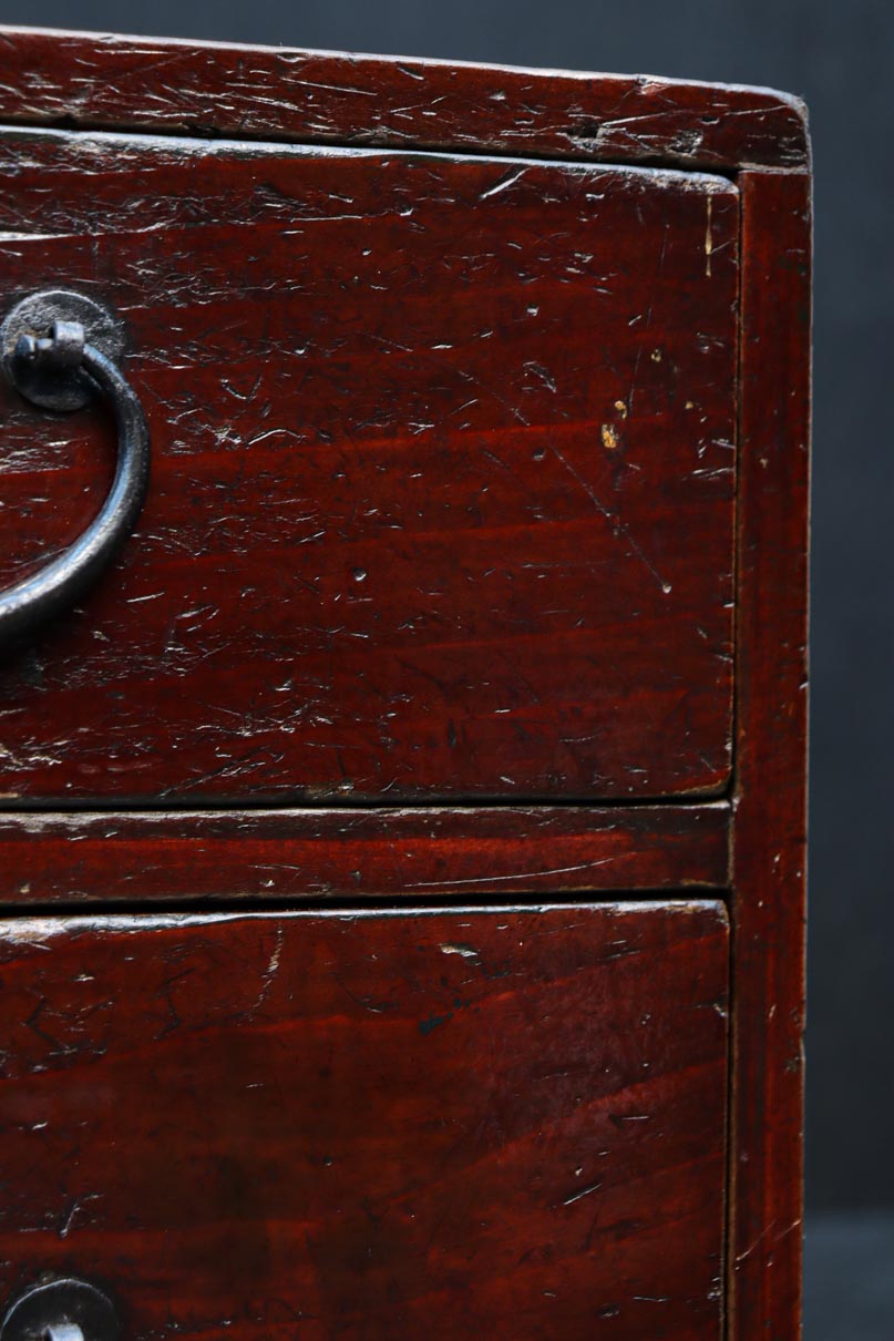 シンプルなデザインで使い勝手の良い小引き出し　DC7812