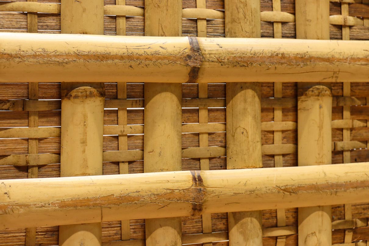 Antique tool (Bamboo woven basket) DC7841