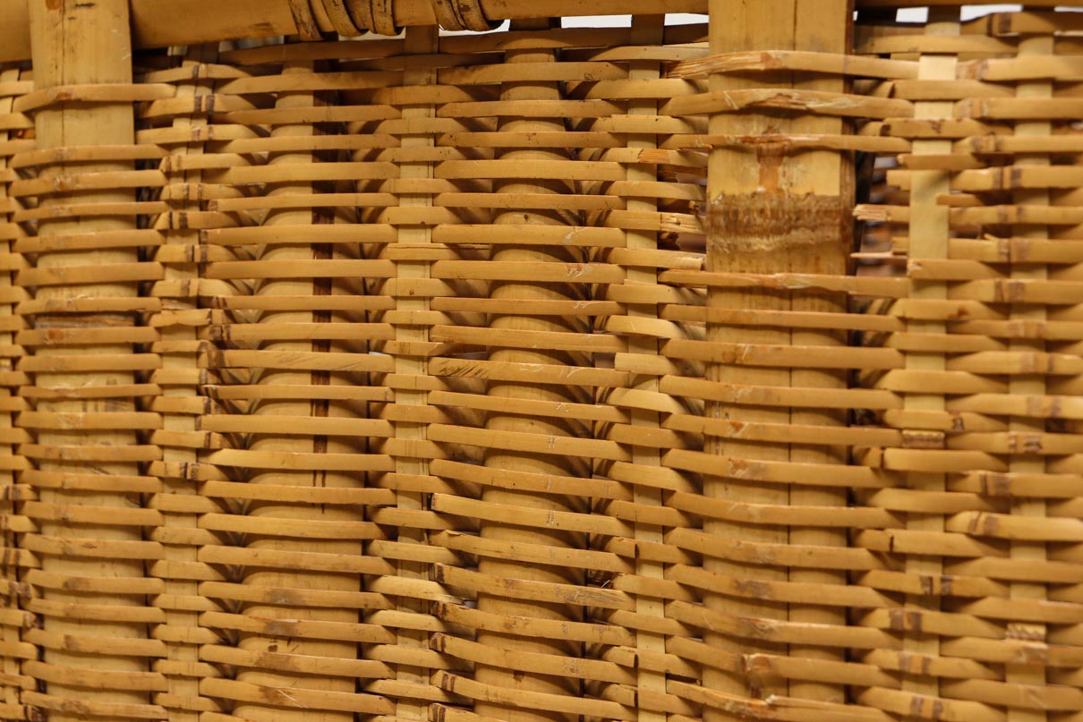 Antique tool (Bamboo woven basket) DC7842