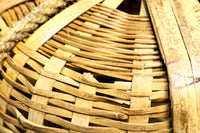 レトロな雰囲気ある竹編みの吊り丸カゴ　DC7843