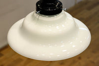 柔らかなシルエットで温かみのある電笠　DC7848