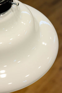 柔らかなシルエットで温かみのある電笠　DC7848