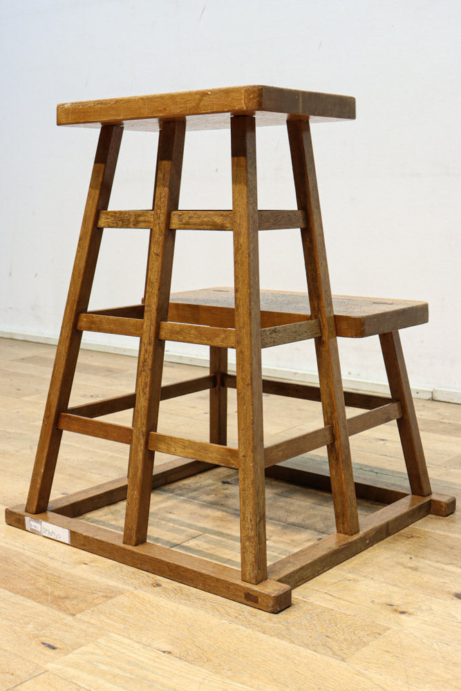 やぐら組みが見事な木地色の庄内踏み台　DC7852