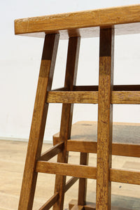 やぐら組みが見事な木地色の庄内踏み台　DC7852