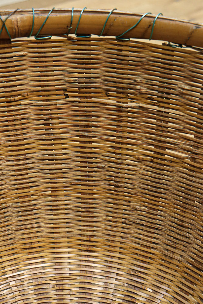 中型サイズ!! 丸みを帯びた優しいシルエットの丸カゴ　DC7862