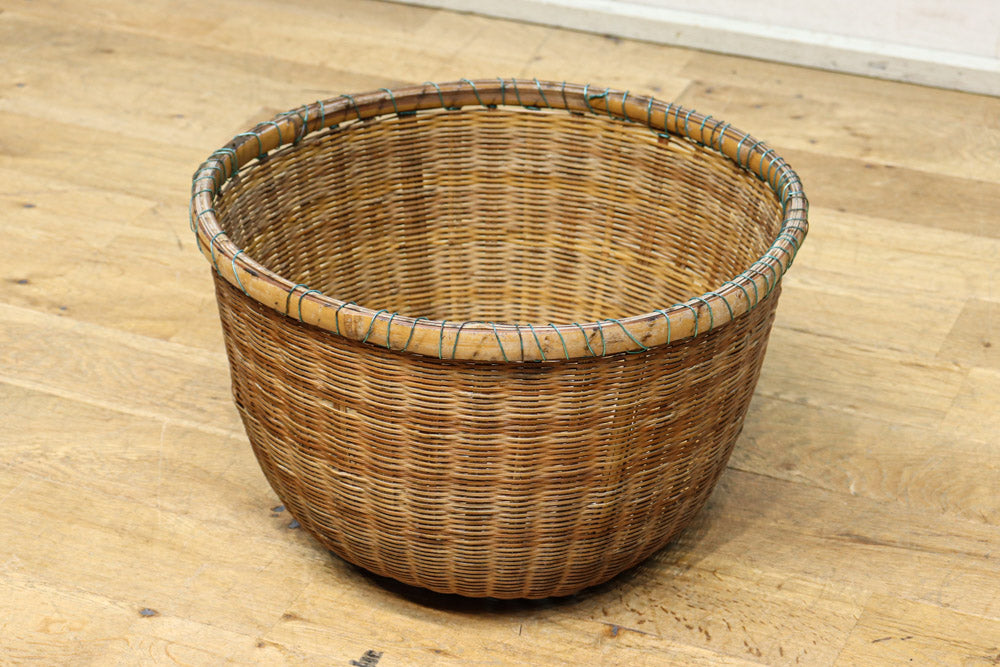 中型サイズ!! 丸みを帯びた優しいシルエットの丸カゴ　DC7862