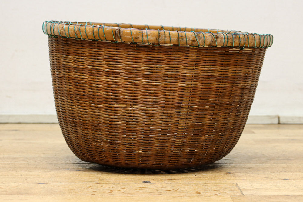 中型サイズ!! 丸みを帯びた優しいシルエットの丸カゴ　DC7862