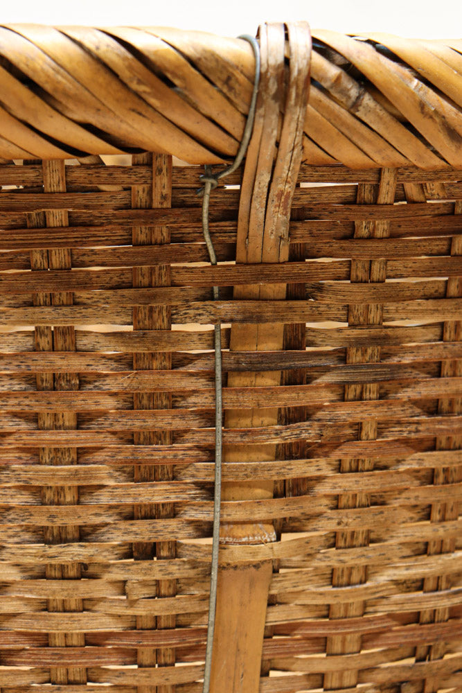 中型サイズ!! 深さのある柔らかい色合いの丸カゴ　DC7863