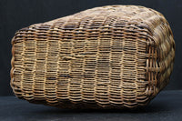 艶みを重ねた色彩のアケビ編みのカゴ　DC7865