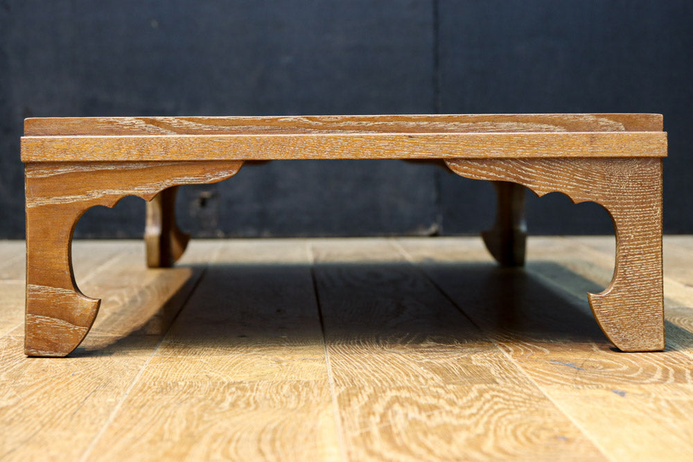 木地色の優雅な杢目が浮かぶ置台　DC7870