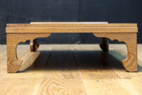 木地色の優雅な杢目が浮かぶ置台　DC7870