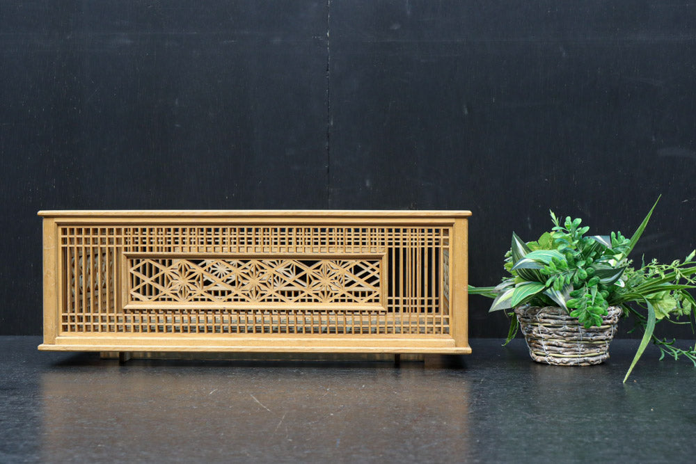 江戸時代武家旧家蔵出古銅製編込み細工茶道具置物アンティーク飾りコレクション 武具 刀装具 古銅彫金 鳥図 縁頭 時代箱付 V R3598 武具 刀