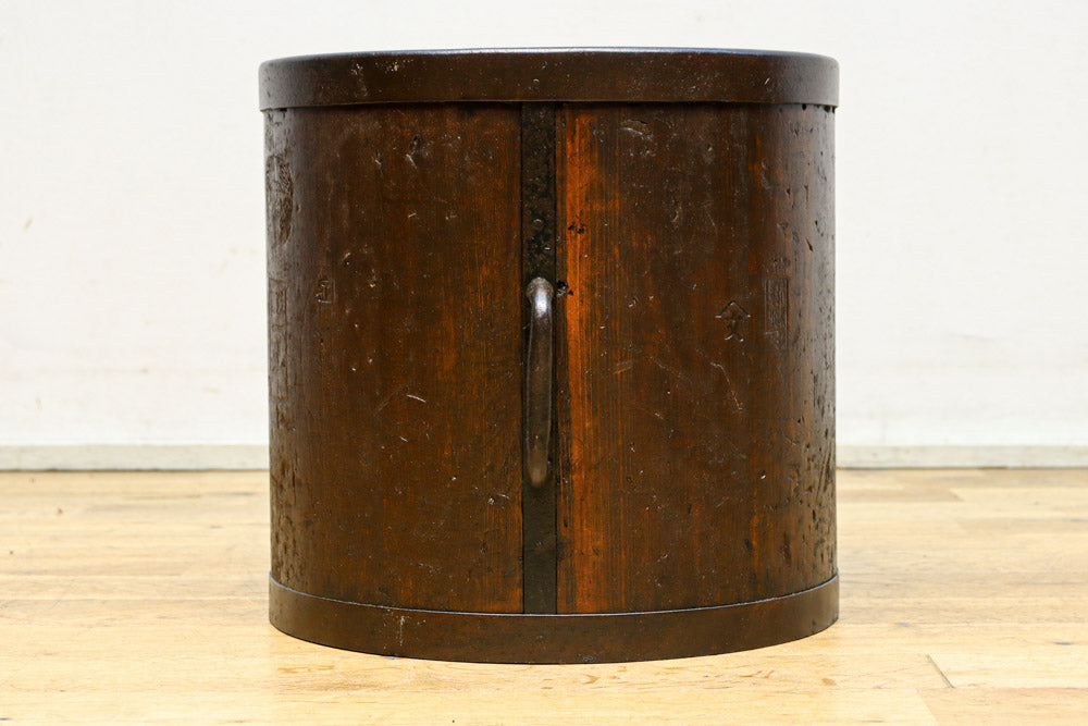 時代を重ねた風合い溢れる一斗マス　DC7881ghij　在庫(g:1 h:0 i:1 j:0)個