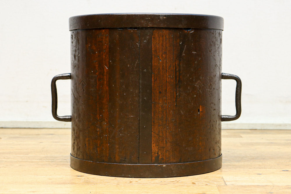 時代を重ねた風合い溢れる一斗マス　DC7881ghij　在庫(g:1 h:0 i:1 j:0)個