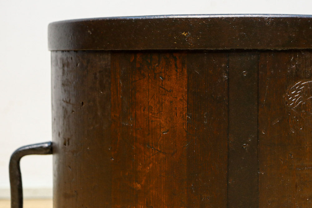 時代を重ねた風合い溢れる一斗マス　DC7881ghij　在庫(g:1 h:0 i:1 j:0)個