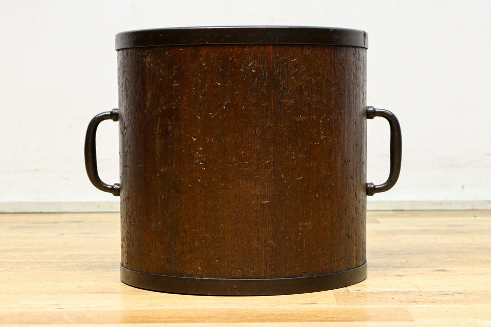 時代を重ねた風合い溢れる一斗マス　DC7881ghij　在庫(g:1 h:0 i:1 j:0)個