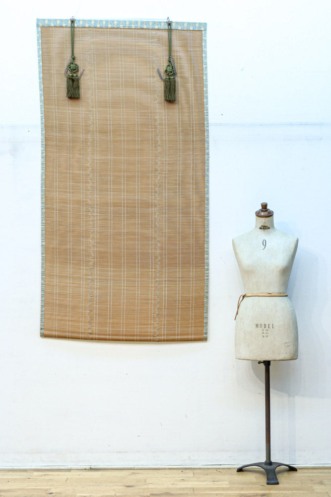 格式高い縁取りや装飾金具が風情溢れる御簾(みす) DC7885 – 古福