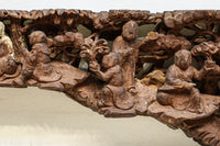 14人のお坊さんの交流会を細やかに描いた彫刻飾り　DC7906