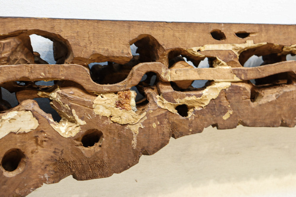 14人のお坊さんの交流会を細やかに描いた彫刻飾り　DC7906