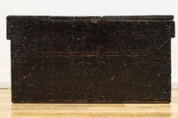 古色の風合いに時代を重ねた風格が漂う銭箱　DC7907