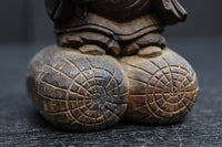 温かみ溢れる木彫りの小さな大黒様　DC7922abc　在庫(a:1 b:1 c:0)個