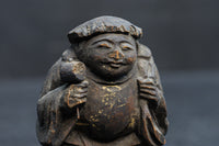 温かみ溢れる木彫りの小さな大黒様　DC7922abc　在庫(a:1 b:1 c:0)個