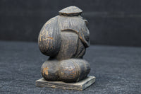 温かみ溢れる木彫りの小さな大黒様　DC7922abc　在庫(a:1 b:1 c:0)個