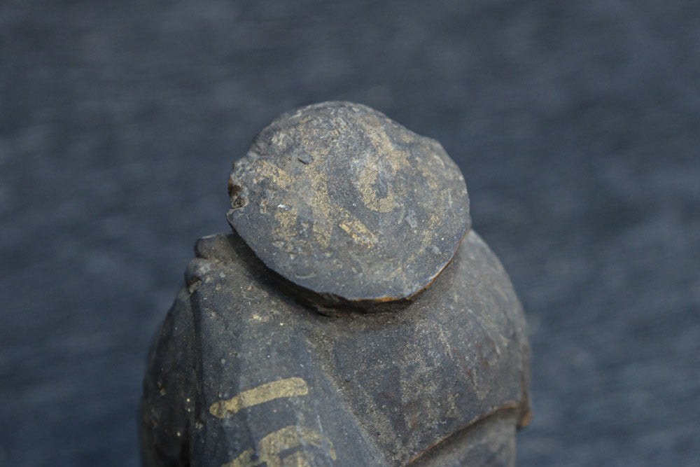 温かみ溢れる木彫りの小さな大黒様　DC7922abc　在庫(a:1 b:1 c:0)個