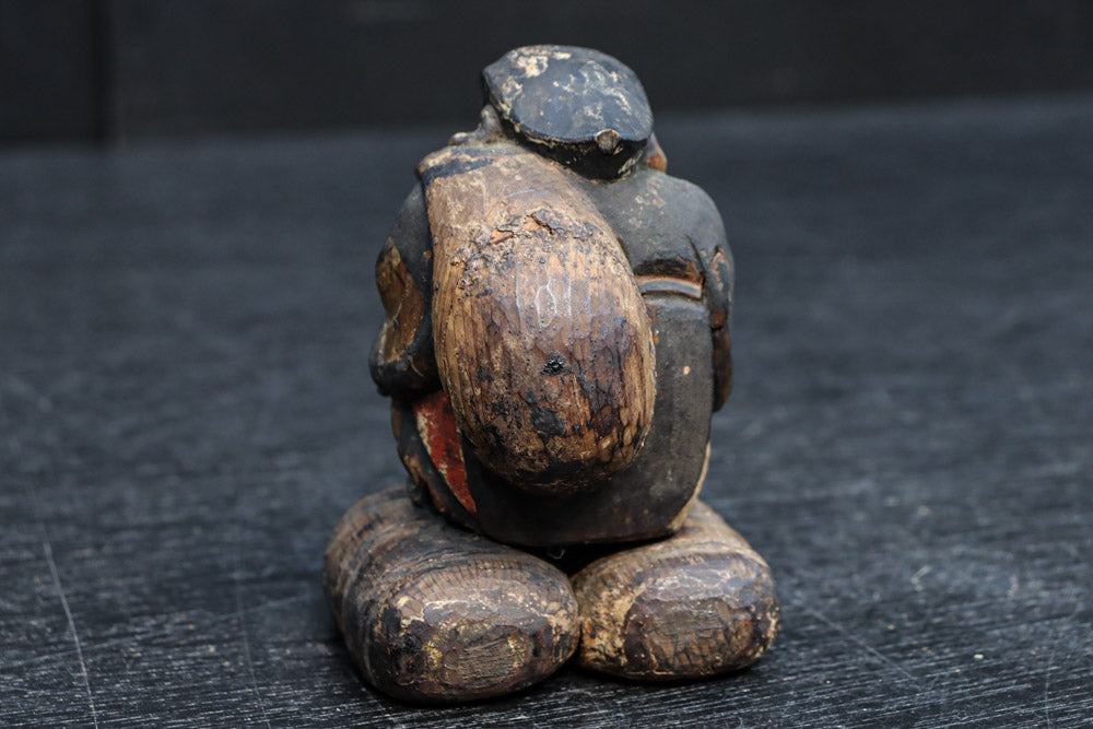 温かみ溢れる木彫りの小さな大黒様　DC7922abc　在庫(a:1 b:1 c:0)個