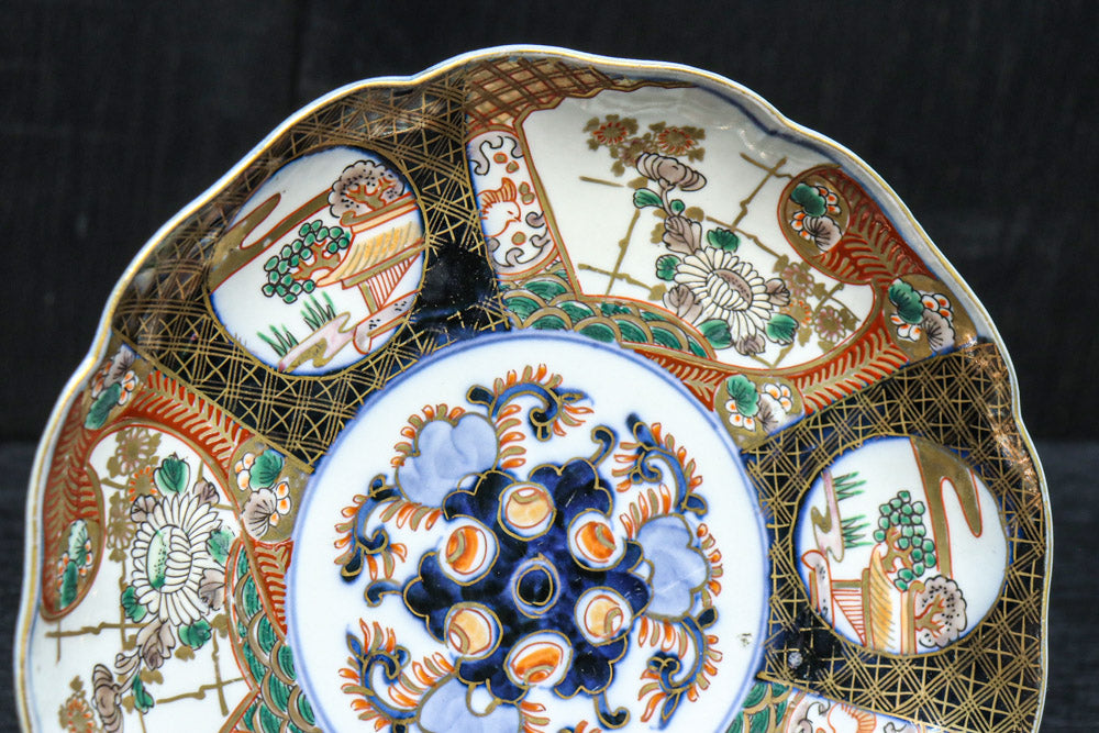 Imari medium-sized round plate DC7934