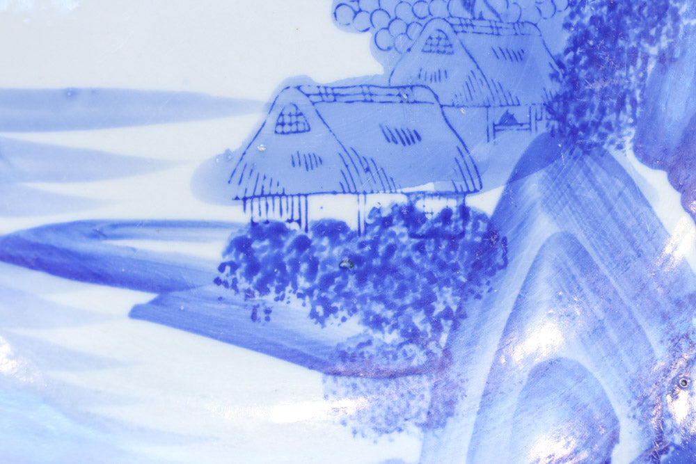 清閑な家屋のある風景を描いた中皿　DC7944ab　在庫(a:2 b:1)枚