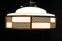 市松模様のセル装飾がレトロモダンに飾る電笠　DC7954