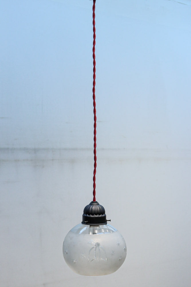 星の切子模様が可愛らしい稀少な電笠　DC7958