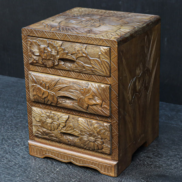美しい花々が描かれる日光彫の小引き出し DC7967 – 古福庵 [ KOFUKUAN