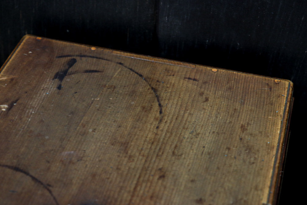 珍品！！上品な杉の柾目使いの小引き出し(針箱)　DC7969