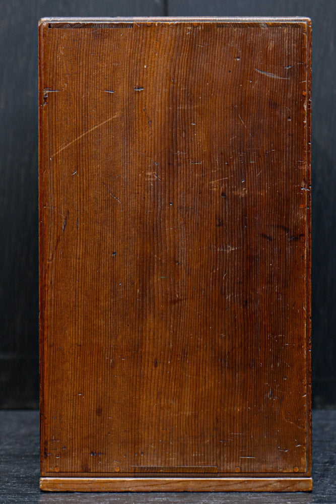 珍品！！上品な杉の柾目使いの小引き出し(針箱)　DC7969