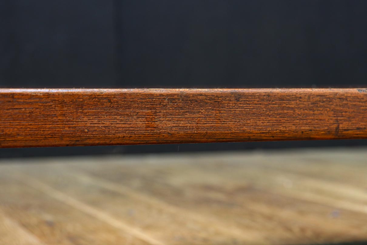 自然美の杢目が素晴らしい置台　DC7971