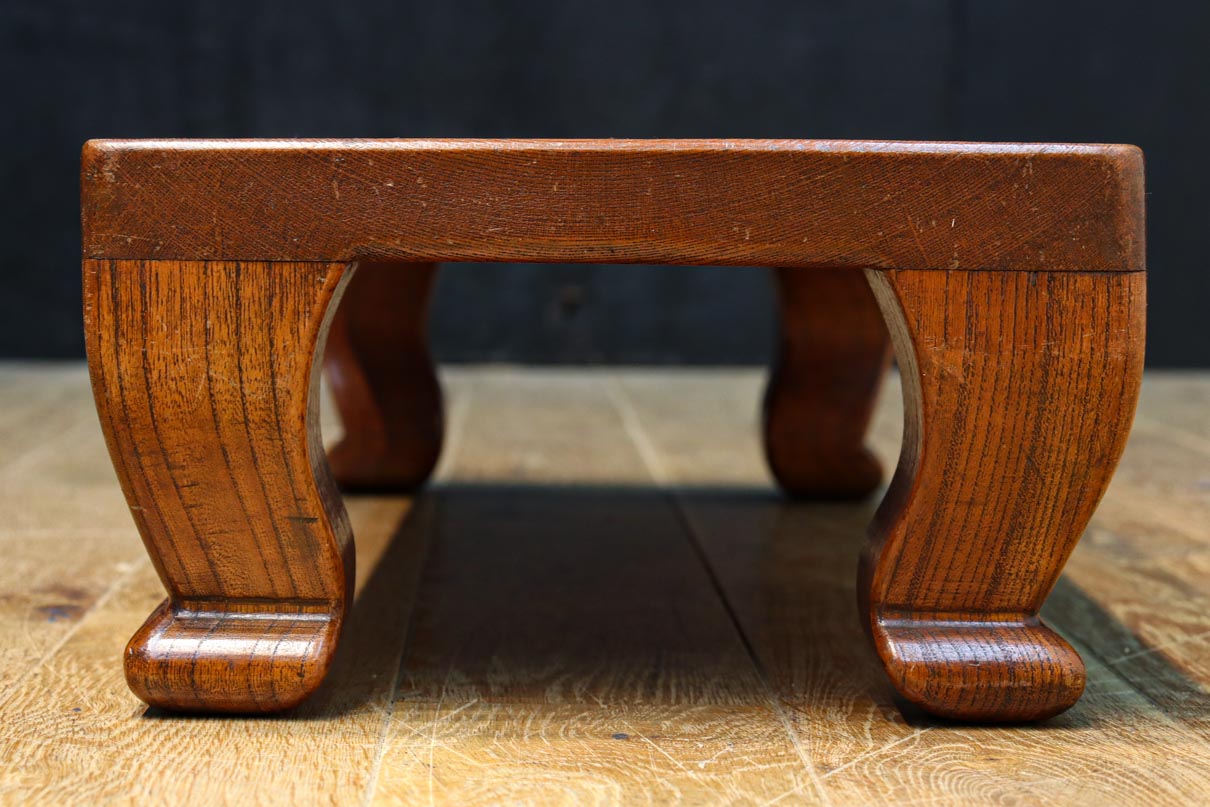 自然美の杢目が素晴らしい置台　DC7971