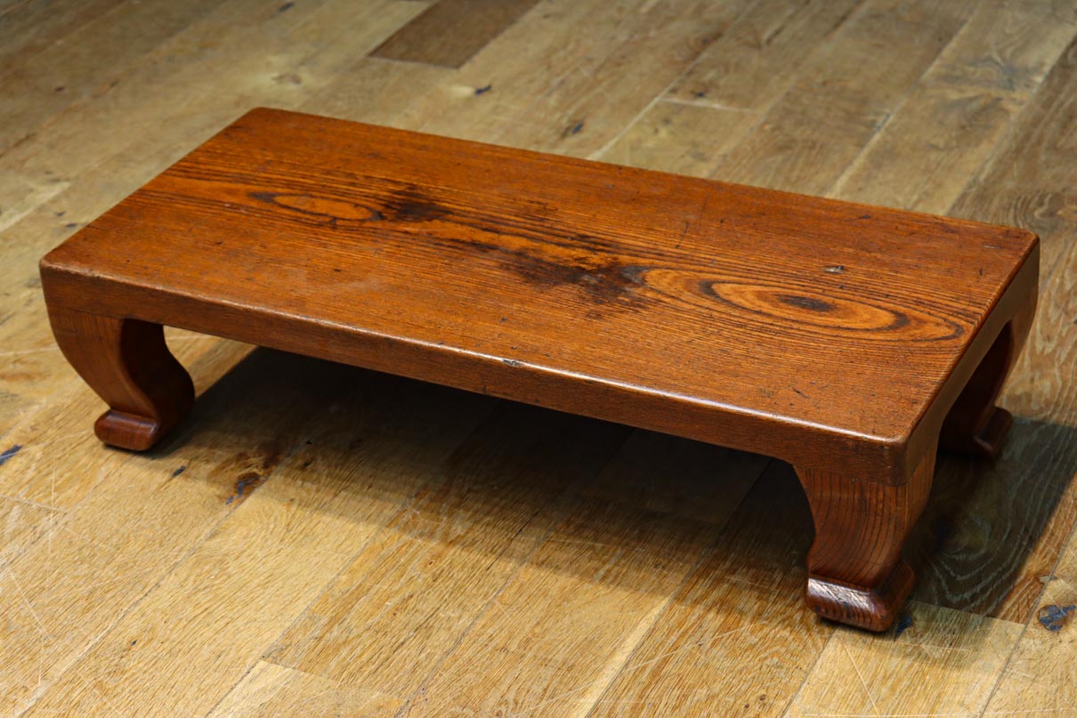 自然美の杢目が素晴らしい置台　DC7971