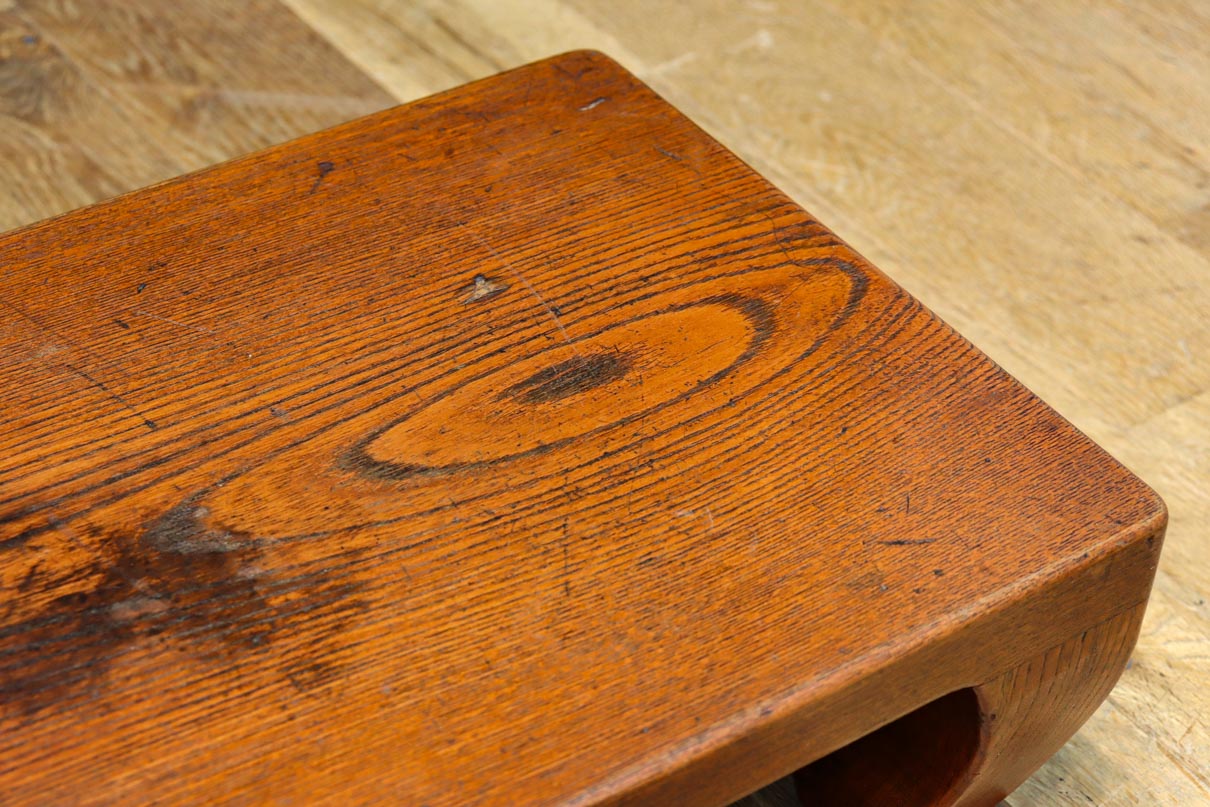 自然美の杢目が素晴らしい置台　DC7971