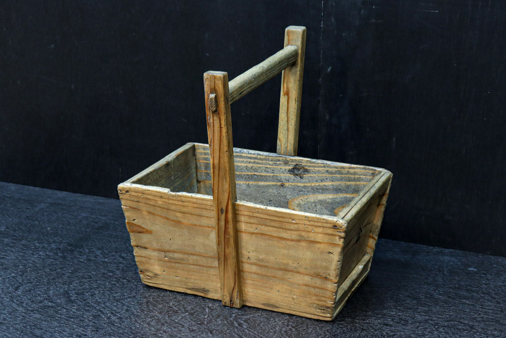 Antique tools DC7973