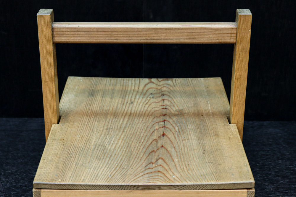 珍品!! 徳利を運ぶのに重宝した仕切り付きおかもち　DC7974