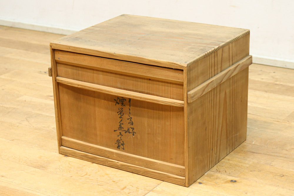 戦前　昭和超レトロ　100年物　小物入れタンス 戦前 昭和超レトロ 100年物 小物入れタンス