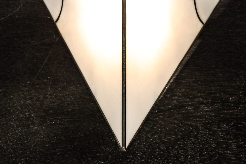 ピンクの花模様が可愛らしいステンドグラスの電灯カバー　DC7990