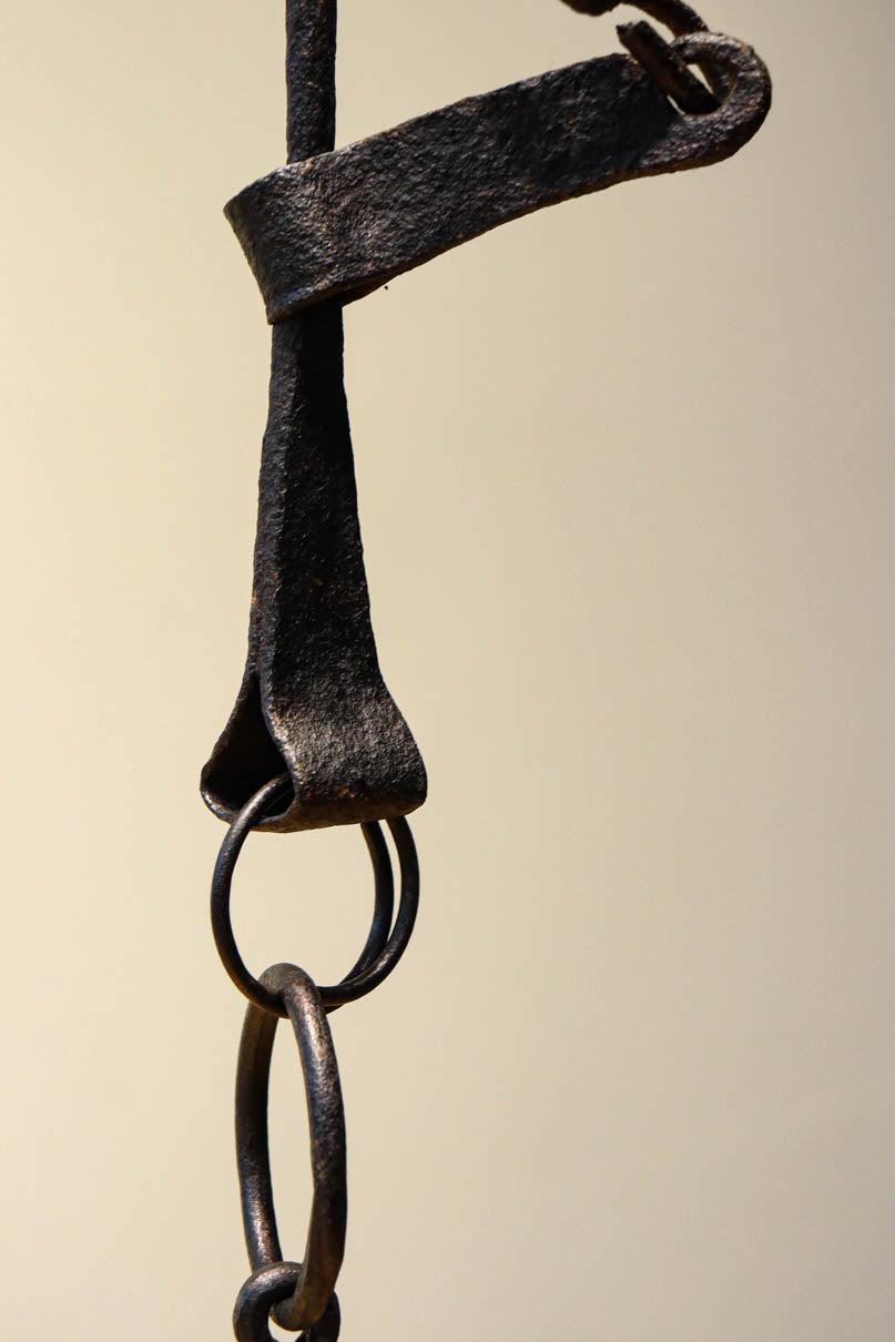 動作の仕組みが分かりやすい自在鉤　DC8010